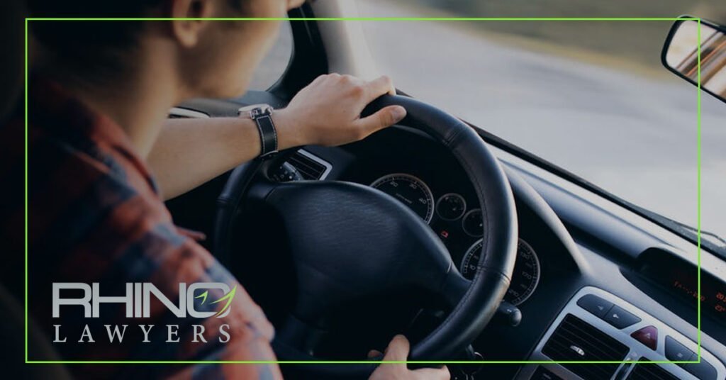 ¿Pueden los padres ser responsables de un accidente de tráfico causado por su hijo adolescente?