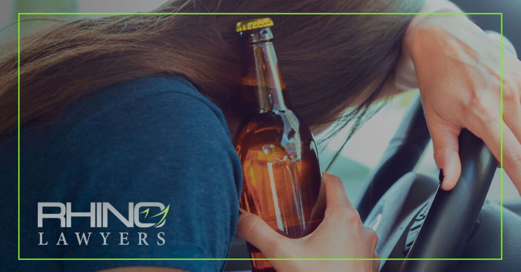 Florida DUI delito grave con daños a la propiedad