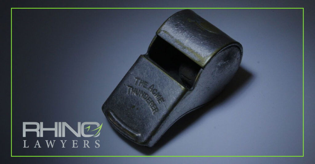 Denunciar o guardar silencio: Imperativos éticos y jurídicos