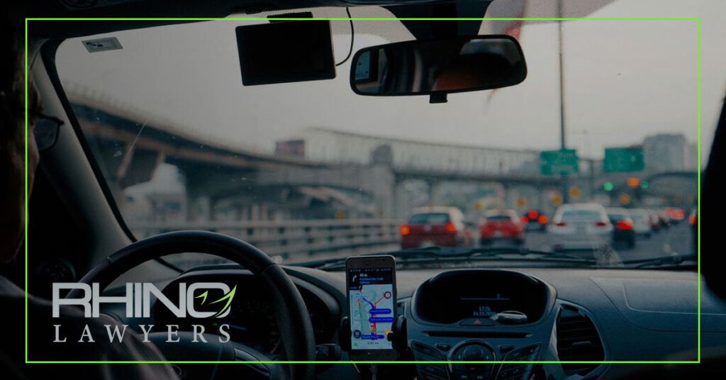 ¿Puedo presentar una reclamación si el conductor de mi servicio de transporte compartido me ha agredido?